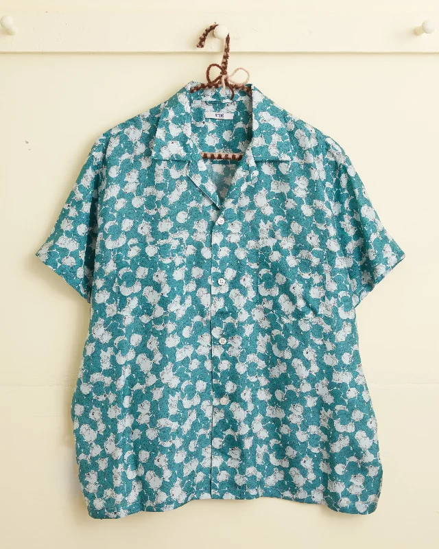 Men's French-Cuff Shirts for a Sophisticated EdgeMeadowlark Short Sleeve Shirt