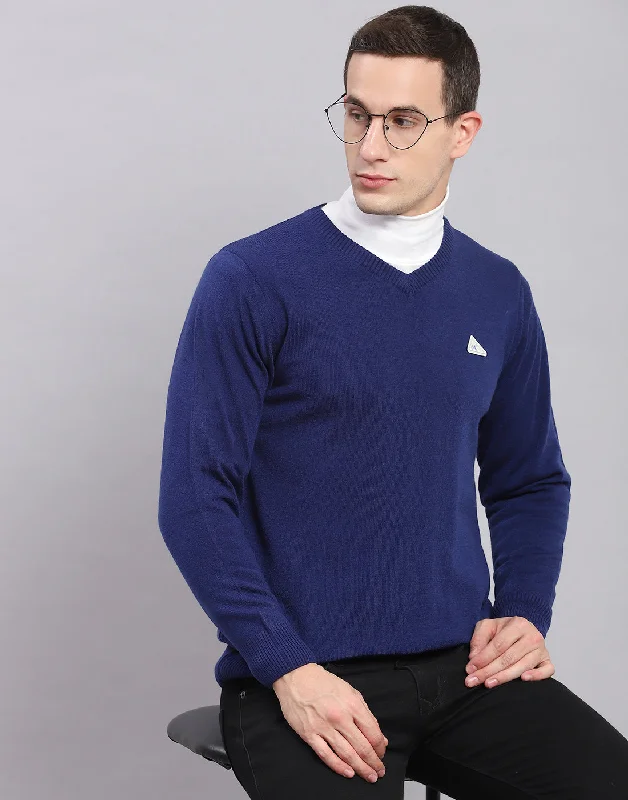 Men's Sweaters with A-Line ShapesMen Blue Solid V Neck Full Sleeve Pullover